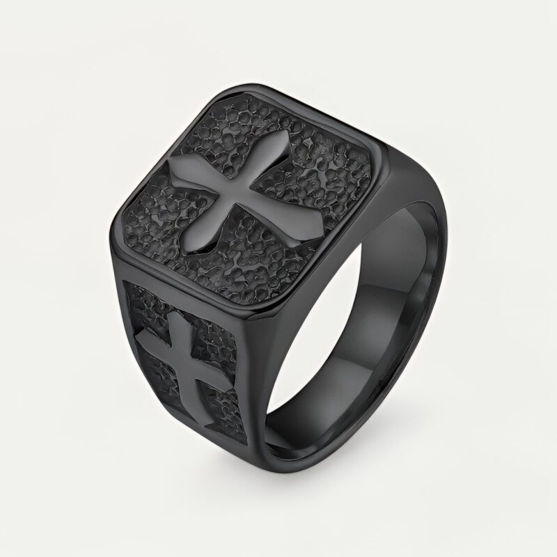 Bague croix noire en acier, symbole spirituel au style moderne