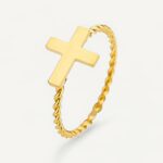 Bague croix tressée en acier, symbole d'élégance spirituelle pour femme et homme